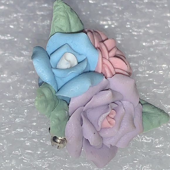 Ceramic Blue, Pink, & Violet Roses Brooch Pin - Picture 3 of 14
